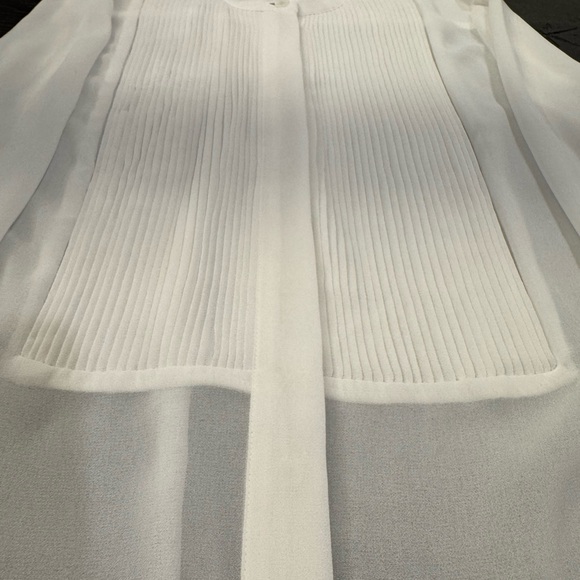 NWOT Banana Republic Ivory tuxedo blouse - Picture 3 of 4